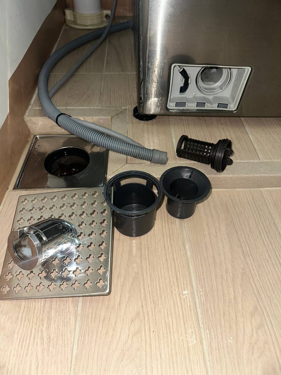 Kitchen appliance parts after CLEANX cleaning